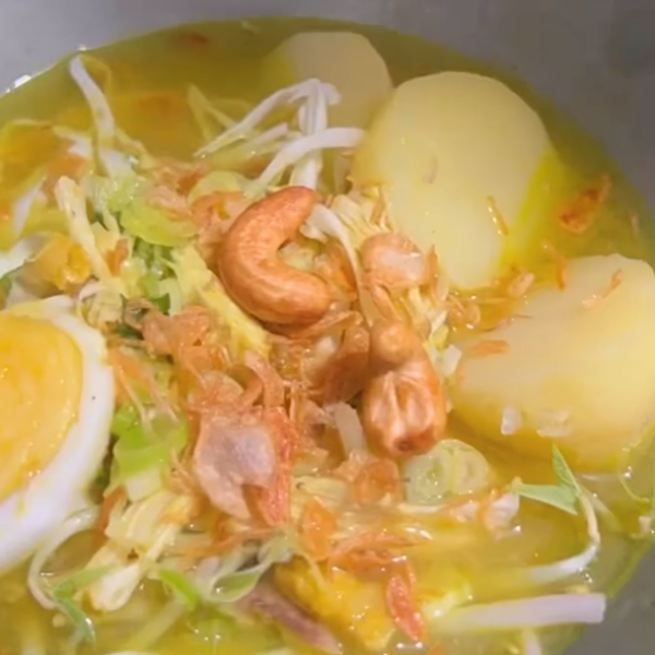 Indonesian Turmeric Chicken Soup